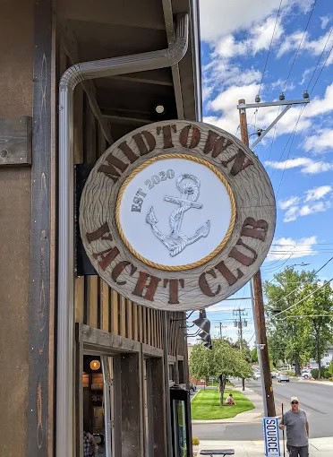 midtown yacht club
